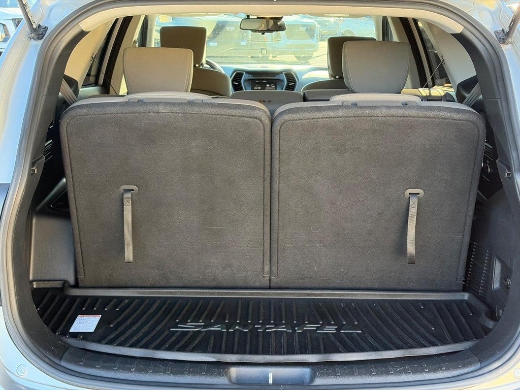 2017 Hyundai Santa Fe SE 3.3L Auto