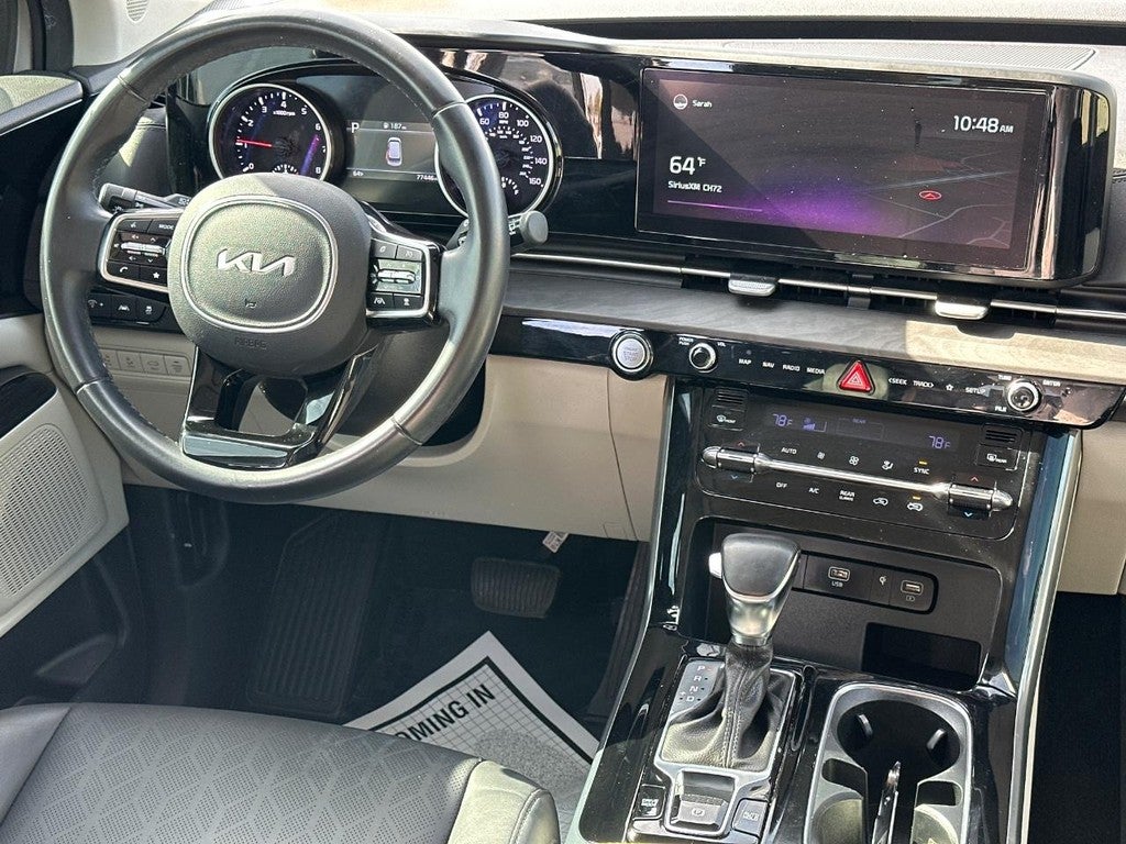 2022 Kia Carnival EX FWD