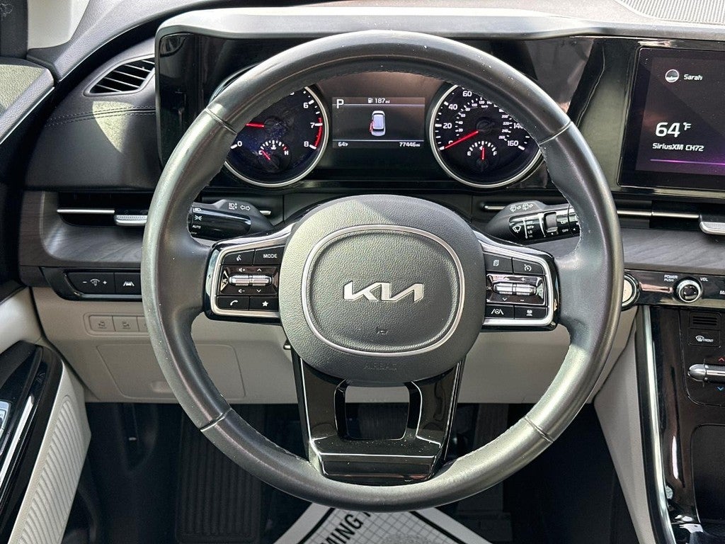 2022 Kia Carnival EX FWD