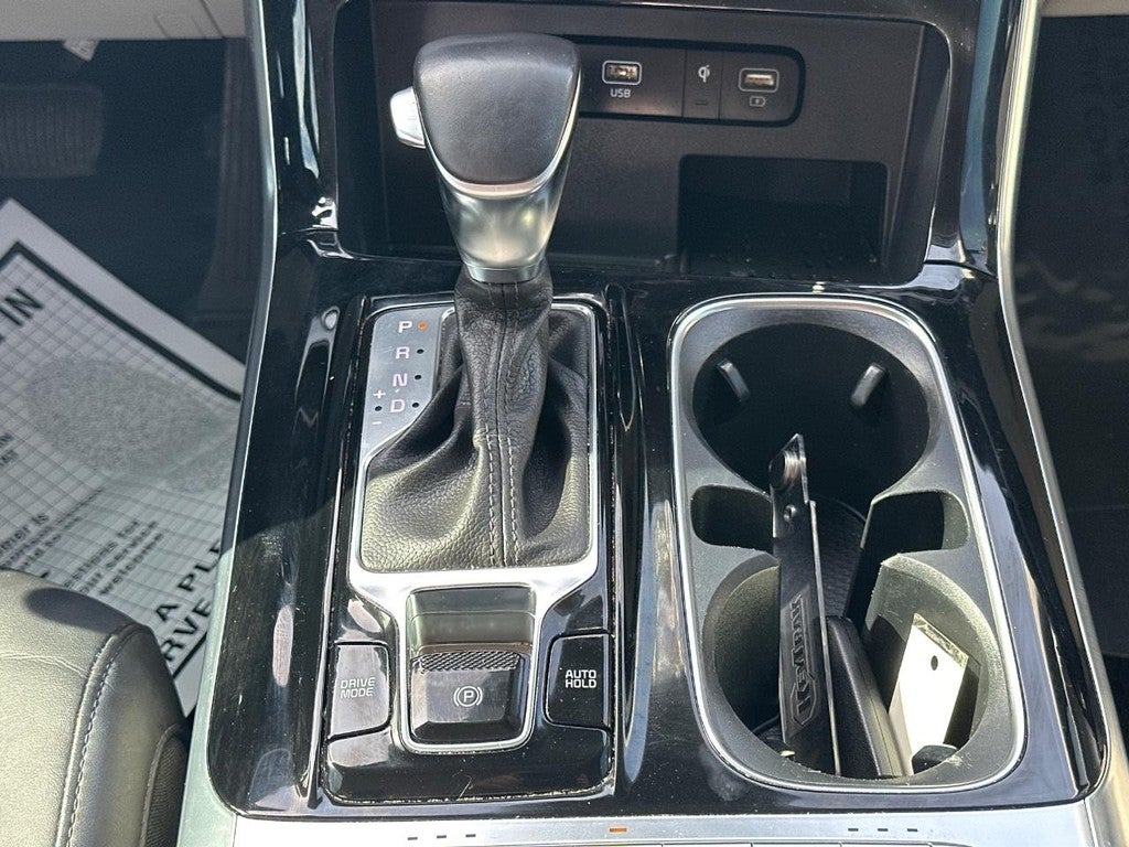 2022 Kia Carnival EX FWD