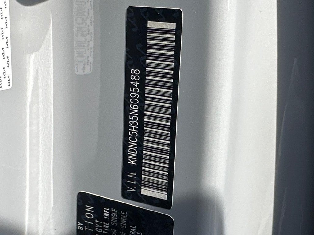 2022 Kia Carnival EX FWD