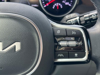 2022 Kia Carnival EX FWD