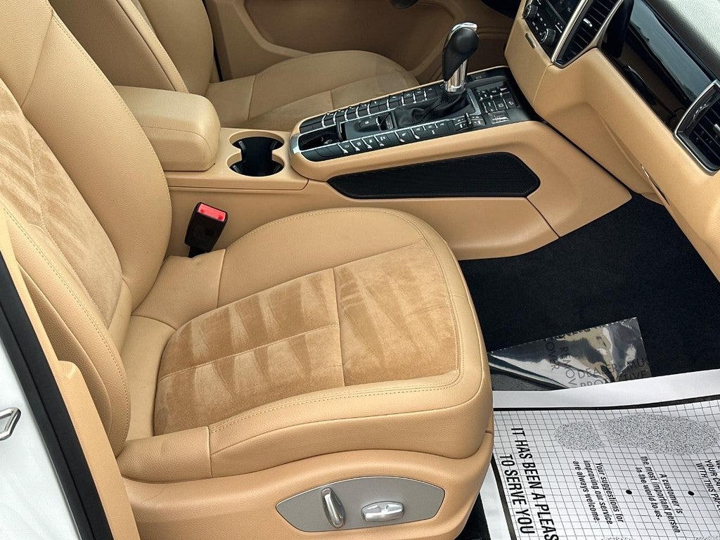 2018 Porsche Macan Sport Edition AWD