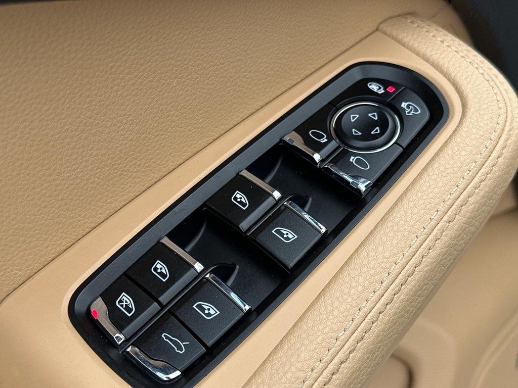 2018 Porsche Macan Sport Edition AWD