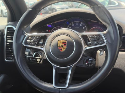 2020 Porsche Cayenne E-Hybrid AWD