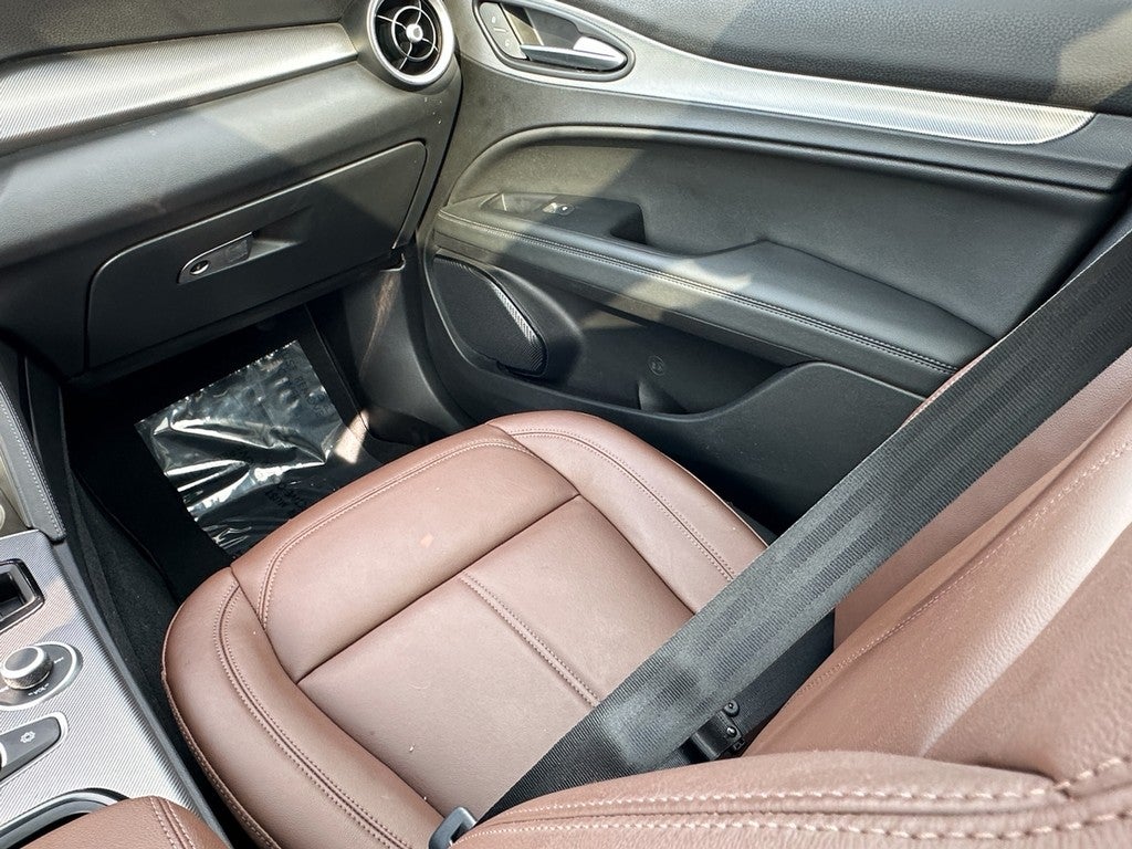 2024 Alfa Romeo Stelvio Ti AWD