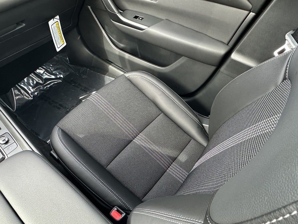 2026 Mazda Mazda CX-50 HEV 2.5 Hybrid Preferred