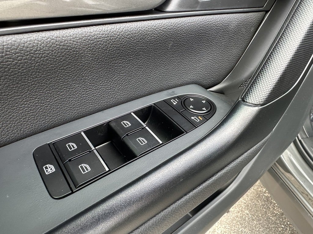 2026 Mazda Mazda CX-50 HEV 2.5 Hybrid Preferred